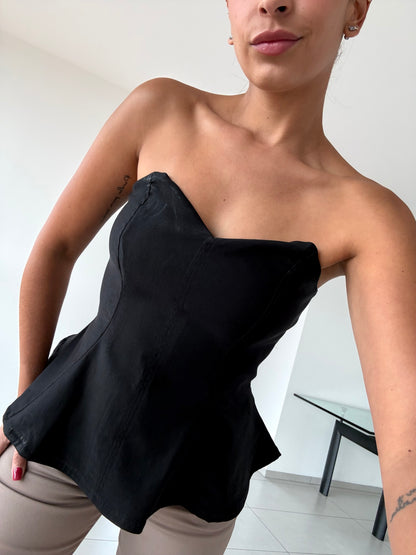 Strapless
