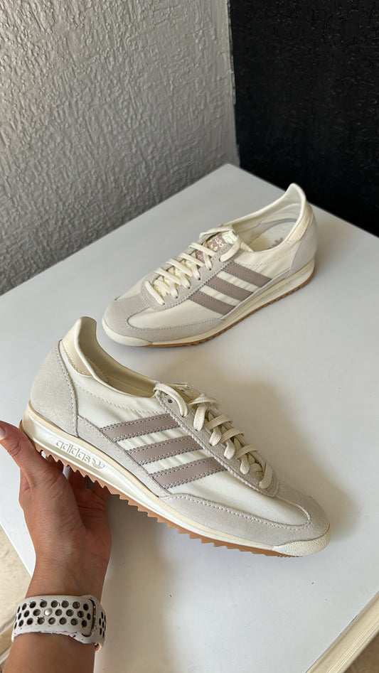 Adidas SL72