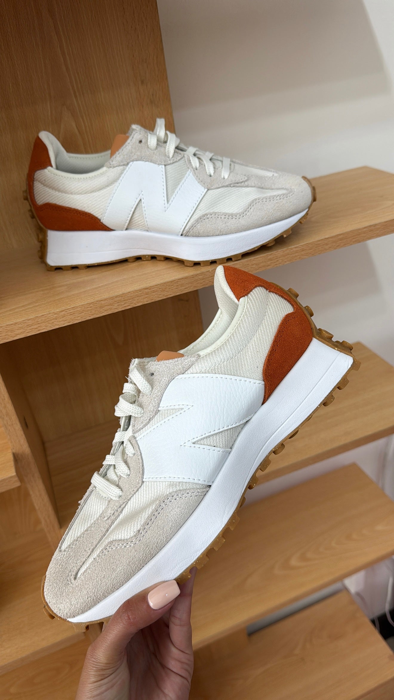 NB 327