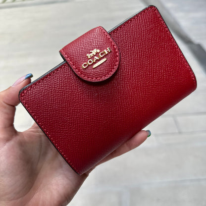 Medium Corner Zip Wallet