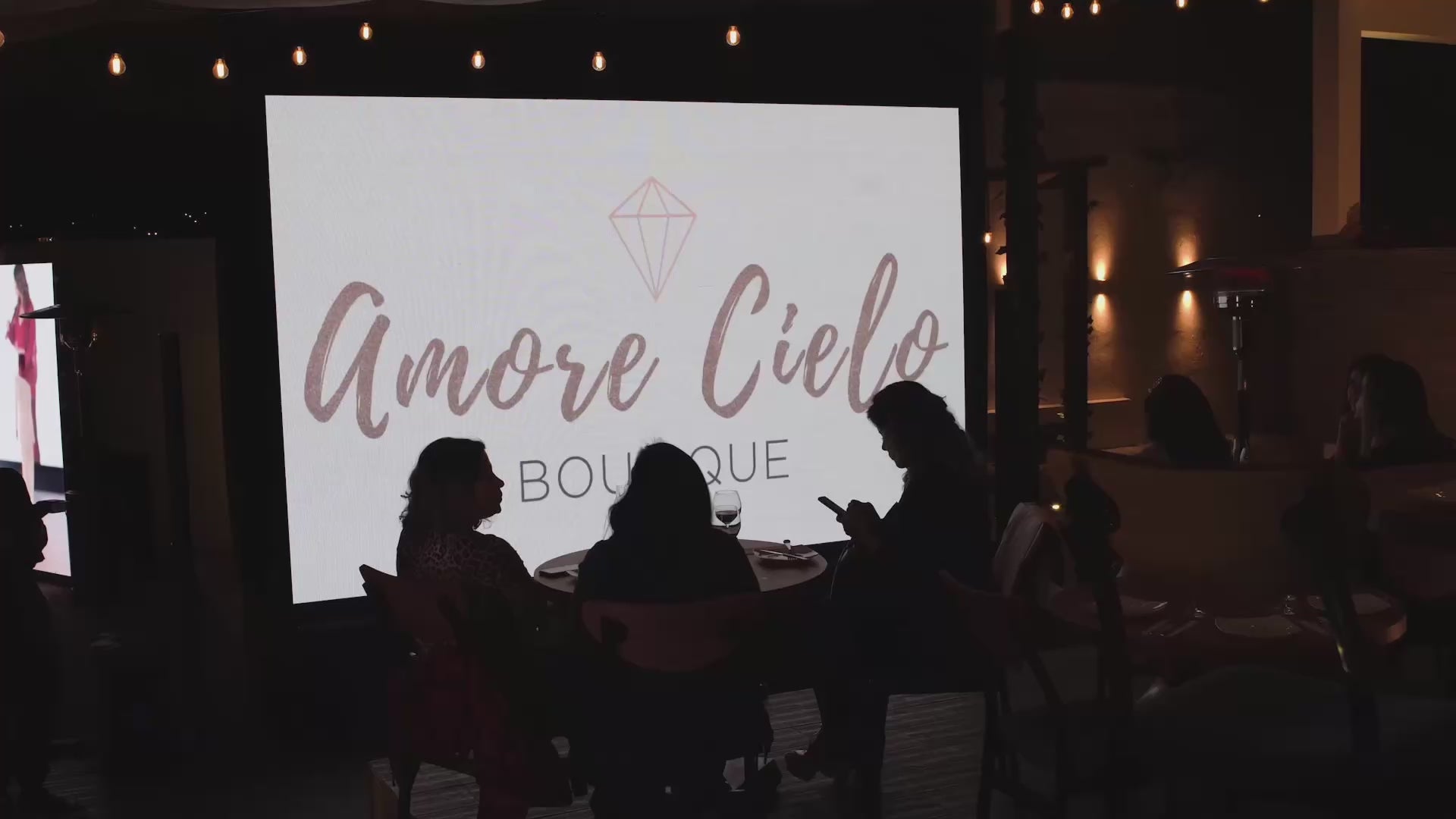 Cargar video: 